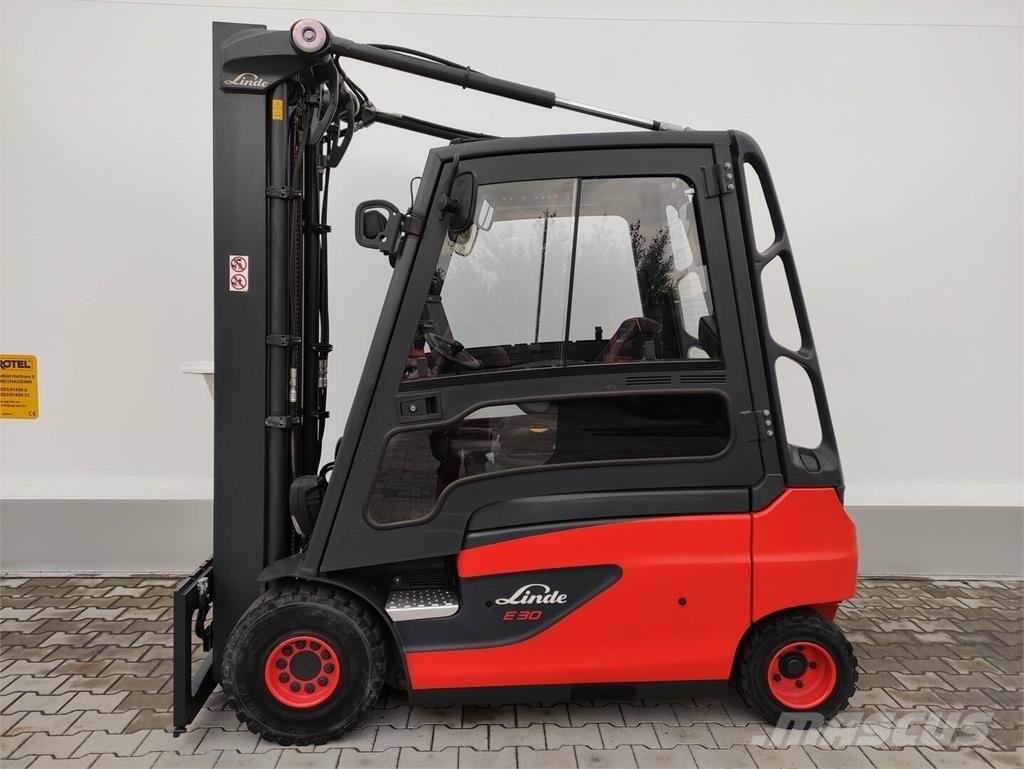 Linde E30L/387 (LACK NEU) Električni viličari
