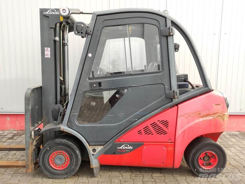 Linde H25D-02-392/EVO Dizelski viličari