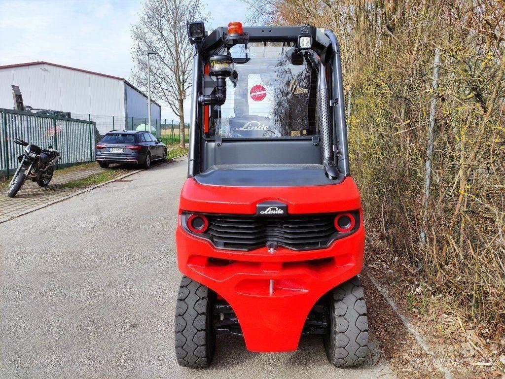 Linde H30D-01-1202 Dizelski viličari