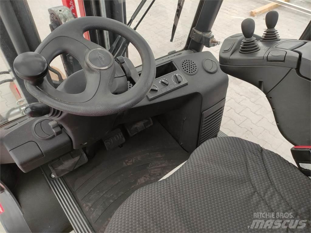 Linde H35D-02-393 EVO Dizelski viličari