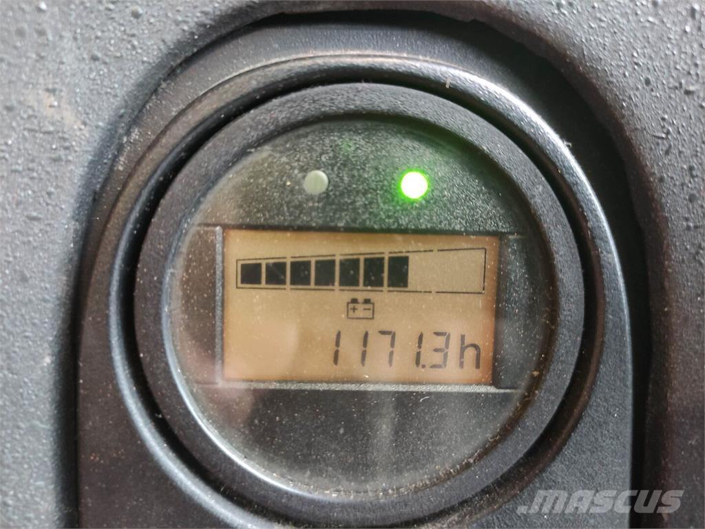 Linde L12 i Ručni električni viličar