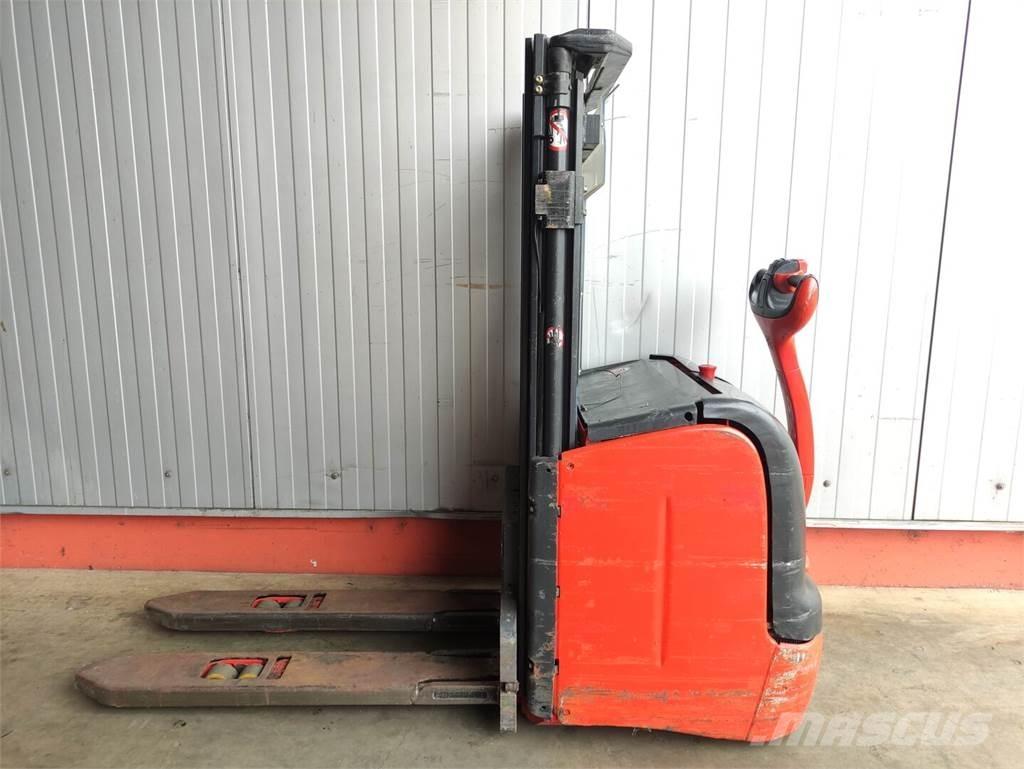 Linde L14-372 Ručni električni viličar