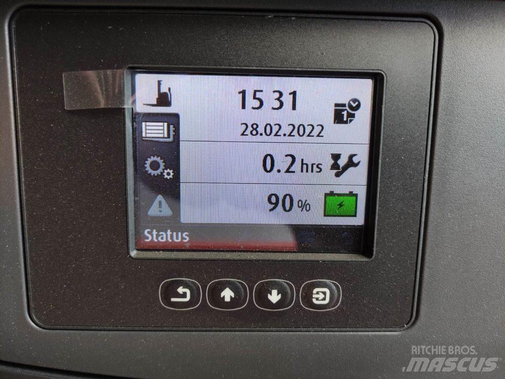 Linde L14i-1173 Ručni električni viličar