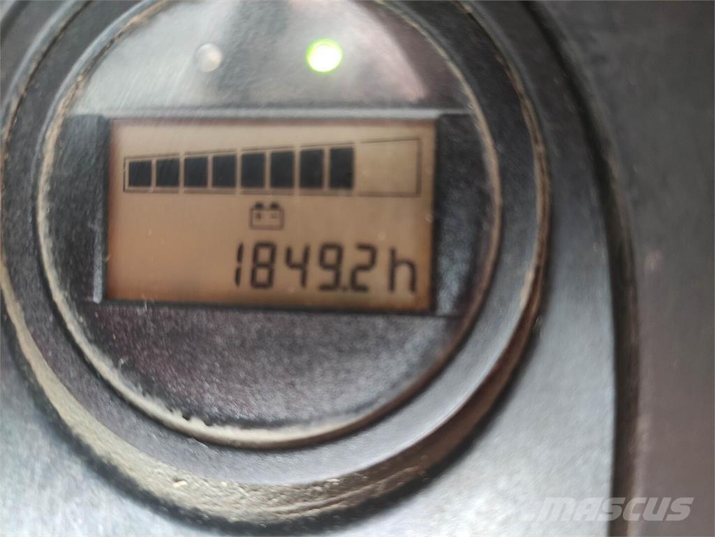 Linde T16-1152 Nisko podizni električni viličar