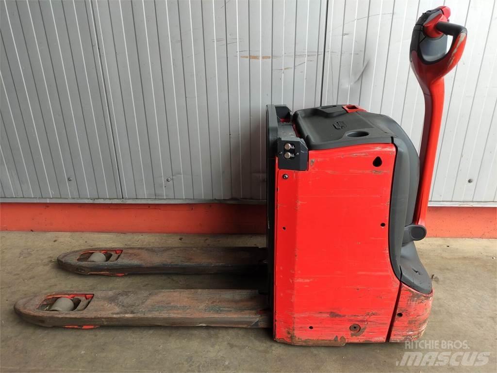 Linde T16L-1152 Nisko podizni električni viličar