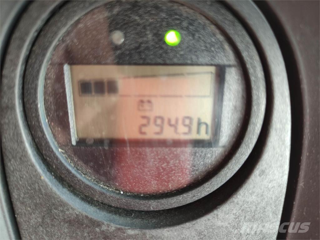 Linde T18-1152 Nisko podizni električni viličar