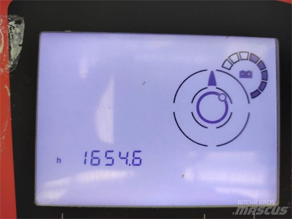 Linde V10-02 Visokopodizni komisioni viličar