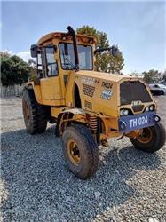 Bell RIGID TRACTOR 2134A,2WD