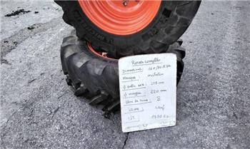 Michelin 400/70R24