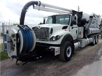 International 7500