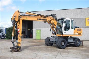 Liebherr A900C