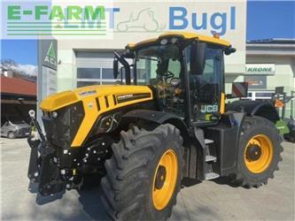 JCB fastrac 4220