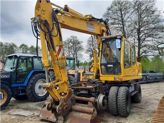 Liebherr A 900 ZW