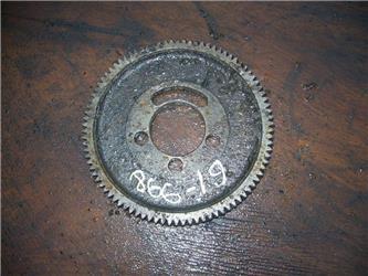 Scania 144 oil pump gear