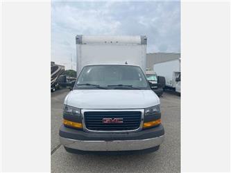 GMC Savana