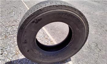 Michelin 295/80R22.5