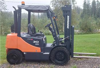 Doosan D 30 S-5