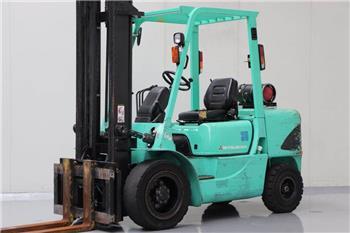 Mitsubishi FG35K