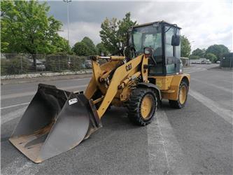 Caterpillar 904B