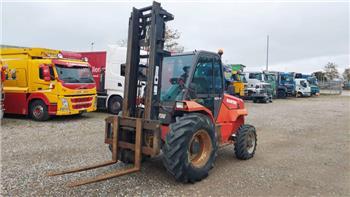 Manitou M 30-4 4x4