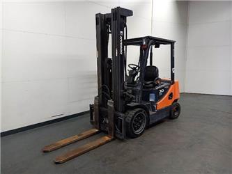 Doosan D30S-5