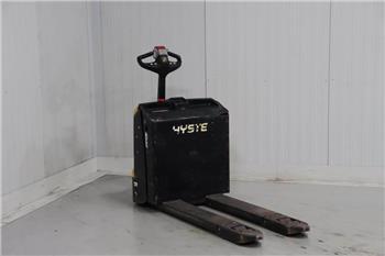 Hyster P1.8