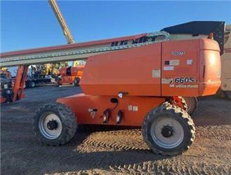JLG 660SJ
