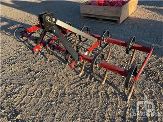 Buhler FARM KING Y72FC