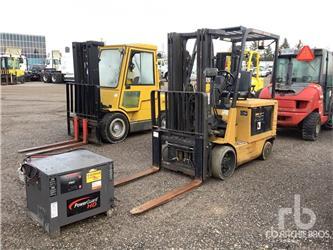 Caterpillar 5220 lb