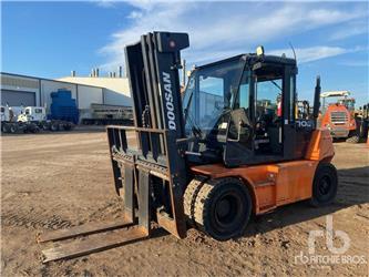 Doosan D70S-7