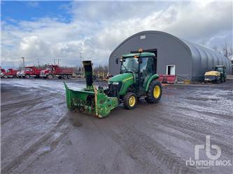 John Deere 3720