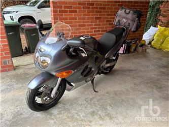 Suzuki GSXR750F
