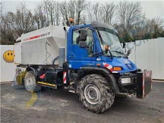 Mercedes-Benz UNIMOG U500