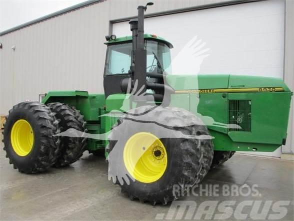 John Deere 8970 Traktori