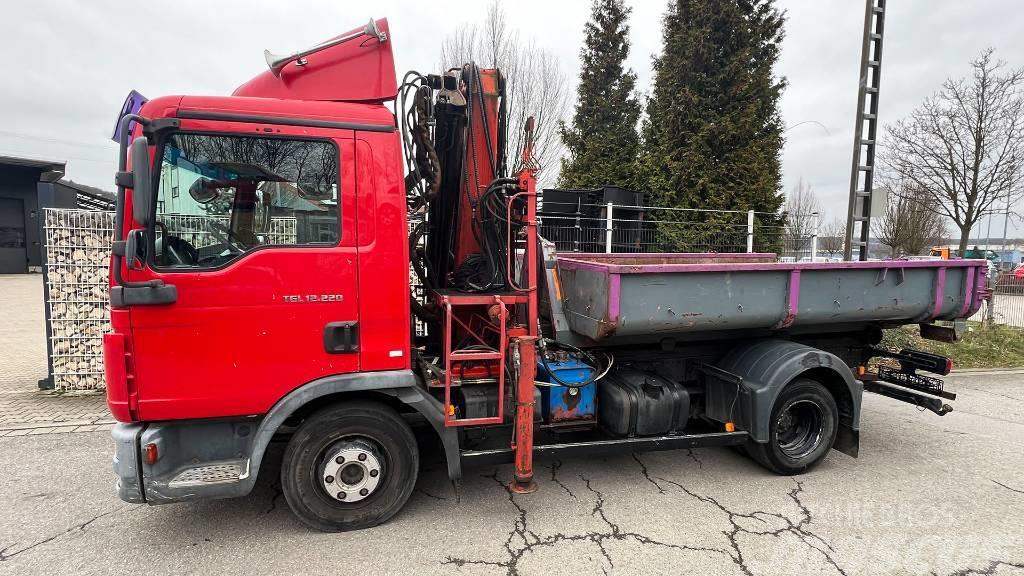 MAN TGL 12.220 Rol kiper kamioni s kukama za dizanje