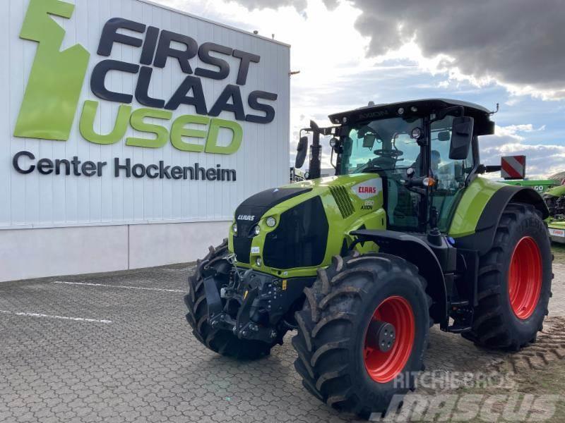 CLAAS AXION 850 Traktori
