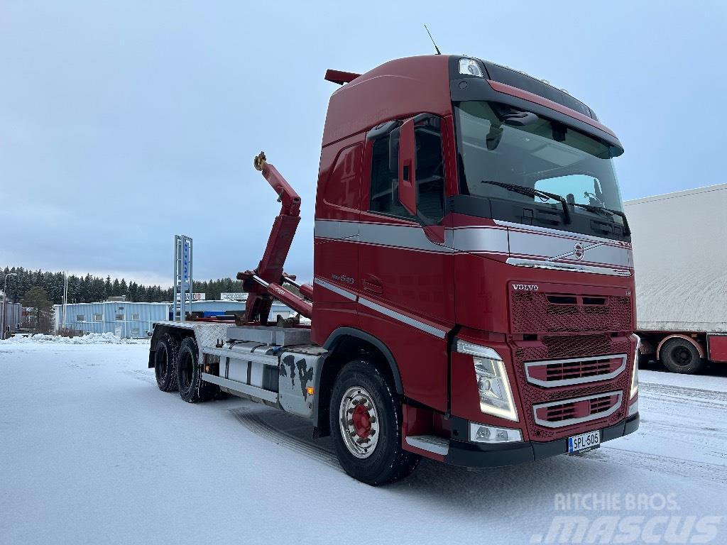 Volvo FH13 540 6x4 Rol kiper kamioni s kukama za dizanje