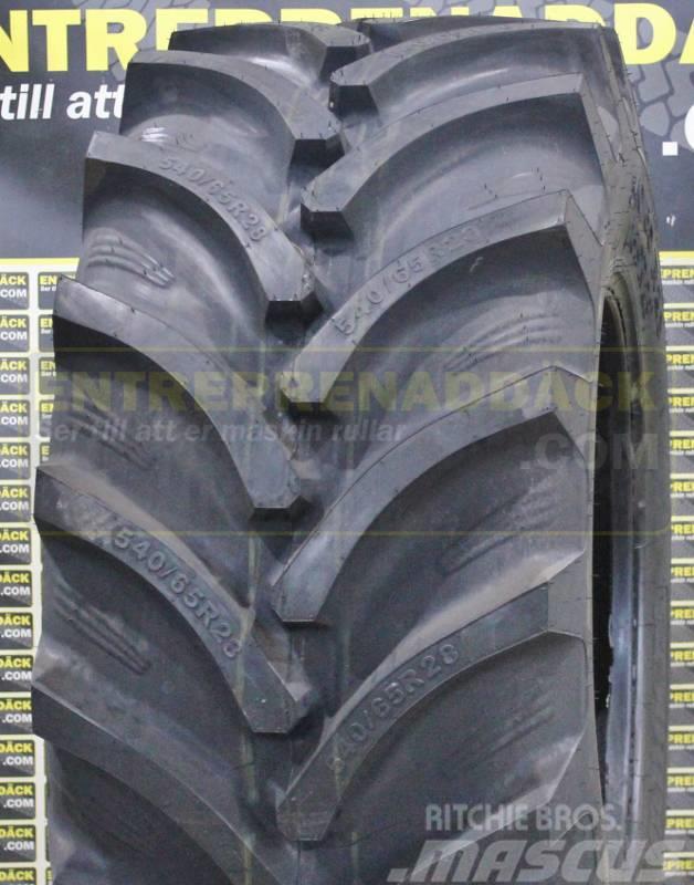  GTK S200 650/65r42 + 540/65r30 traktordäck Tyres, wheels and rims