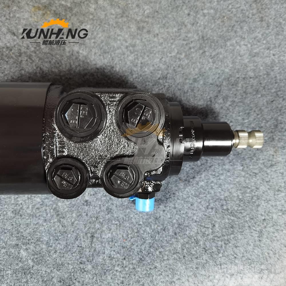 Komatsu 561-40-83300  steering valve HD785 steering valve Hidraulika