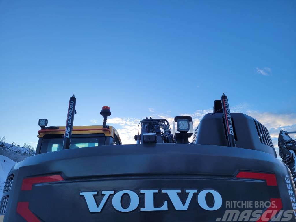 Volvo ECR235EL Makin 3D Säljes/For Sale Bageri gusjeničari