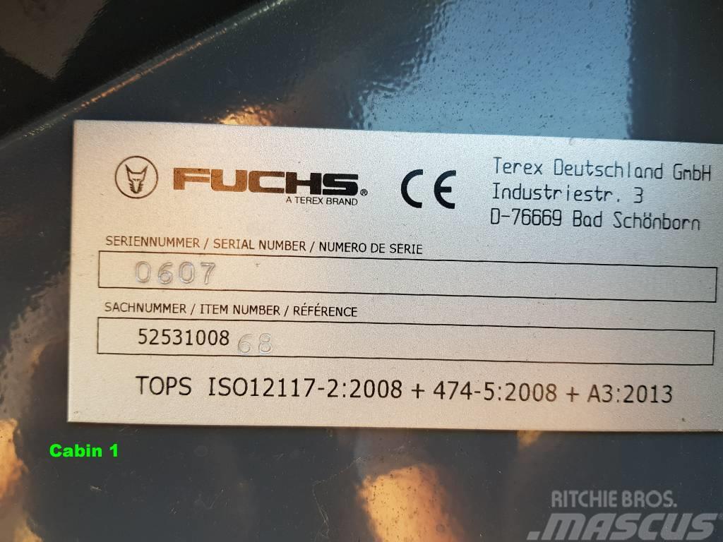 Fuchs F series Cabin Kabine i unutrašnjost