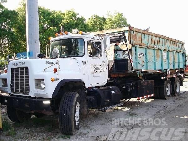 Mack RD 686 S Kamioni za otpad