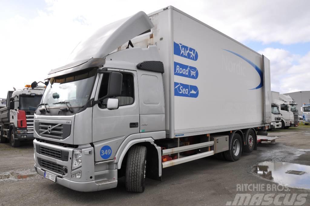 Volvo FM 6X2 Sanduk kamioni