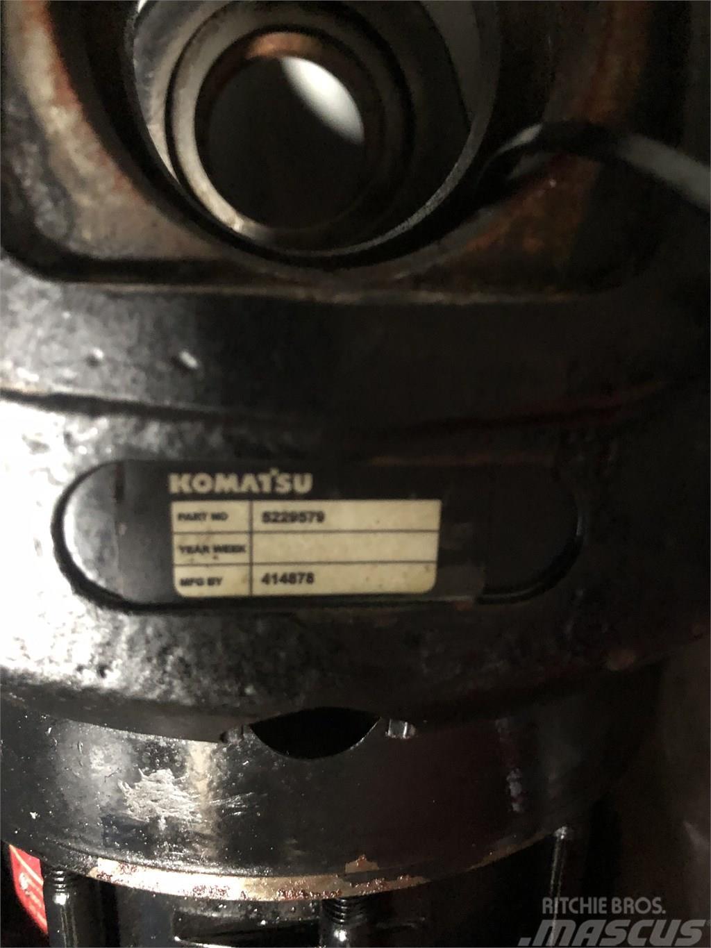 Komatsu Rotator Motori