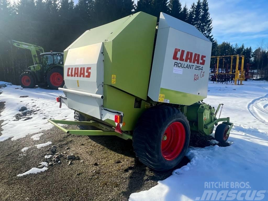 CLAAS Rollant 254 RC Rolo balirke