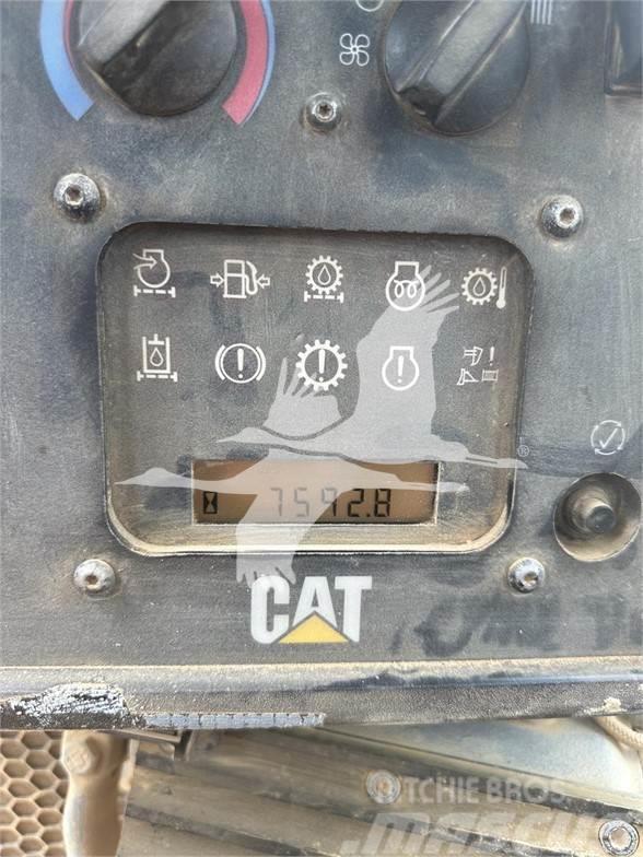 CAT D6T LGP Buldožeri gusjeničari