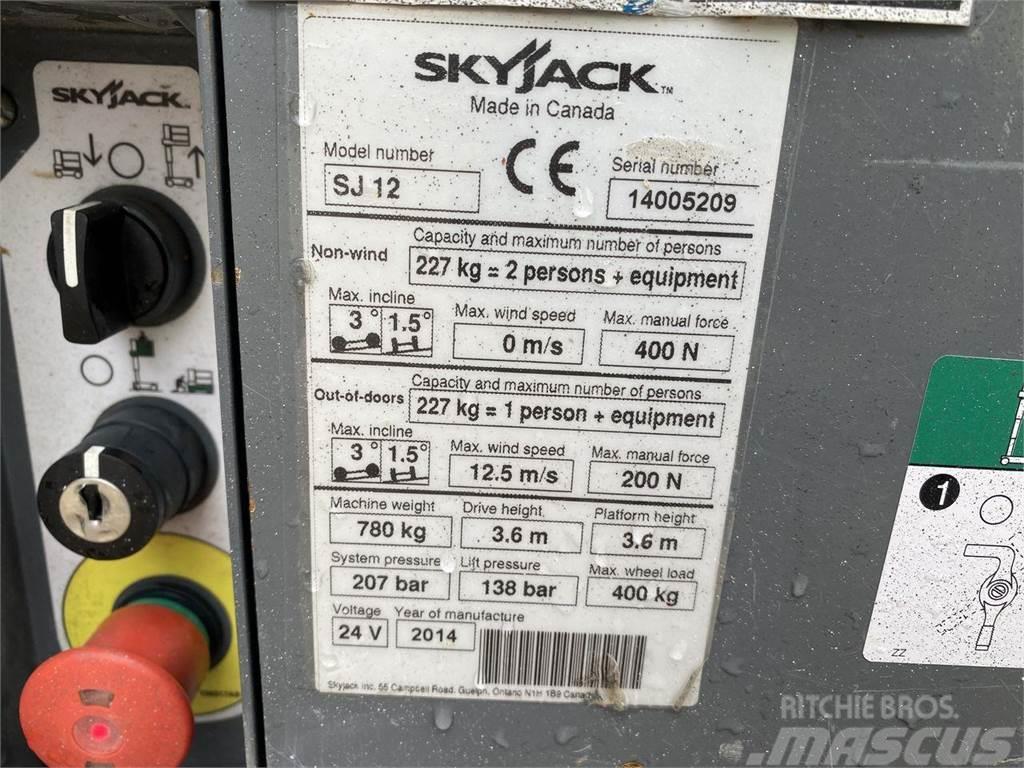 SkyJack SJ12 Vertikalne radne podizne platforme