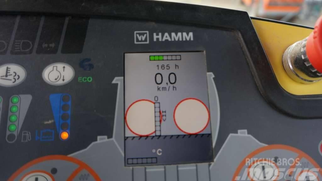 Hamm HD+120iVV Valjci sa dvojnim bubnjem