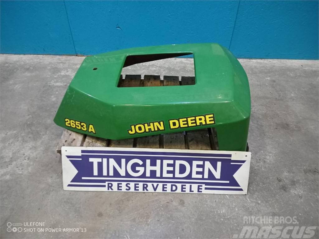 John Deere 2653A Motorhjelm AMT1652 Ostale komponente