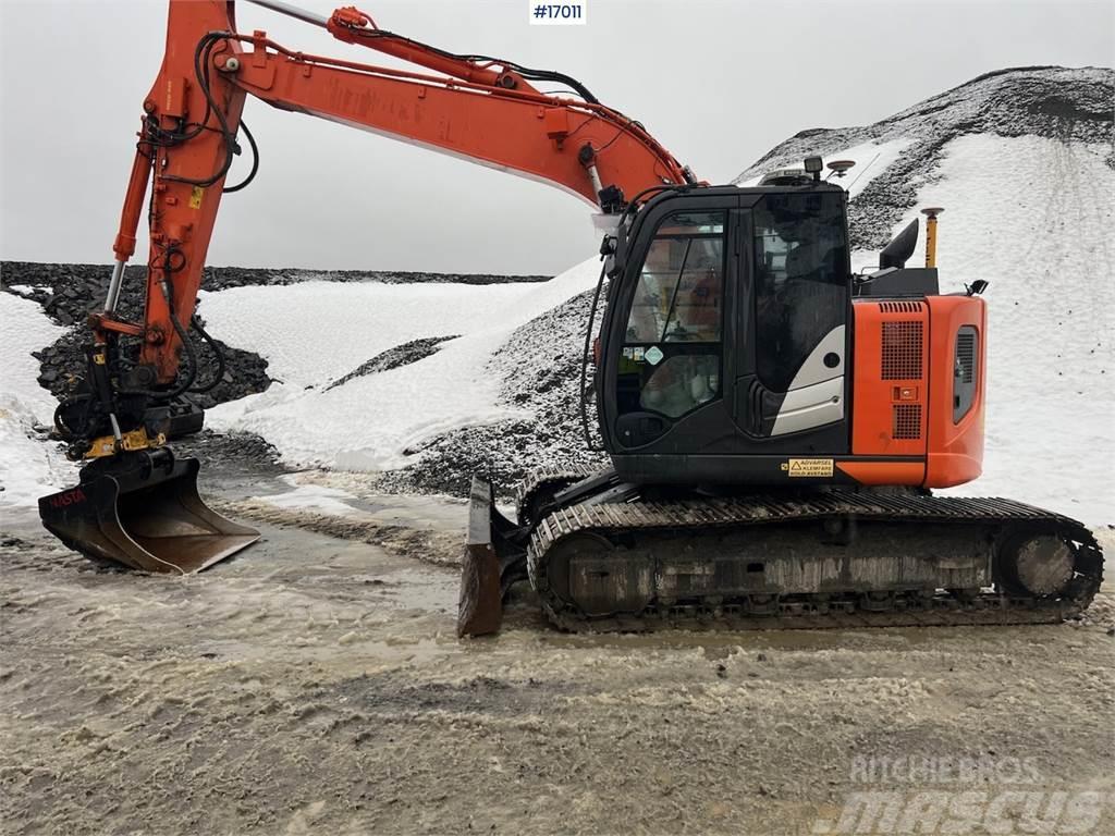 Hitachi ZX135us-6 excavator w/ gps, digging bucket, cleani Bageri gusjeničari